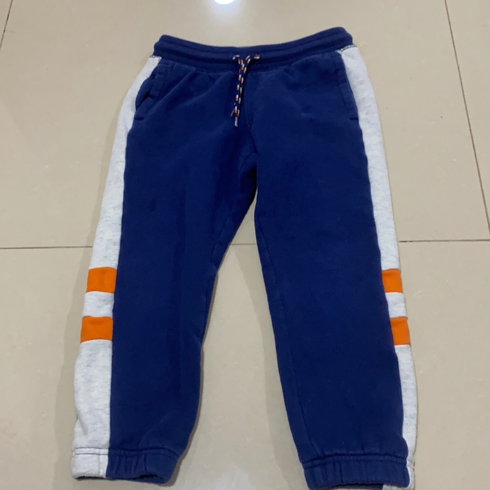 Oshkosh boy’s sweatpants